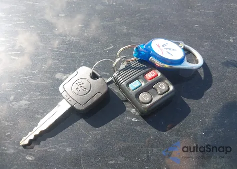 2010 Mercury Mountaineer из США, поврежденный, VIN 4M2EN3HE4AUJ06383